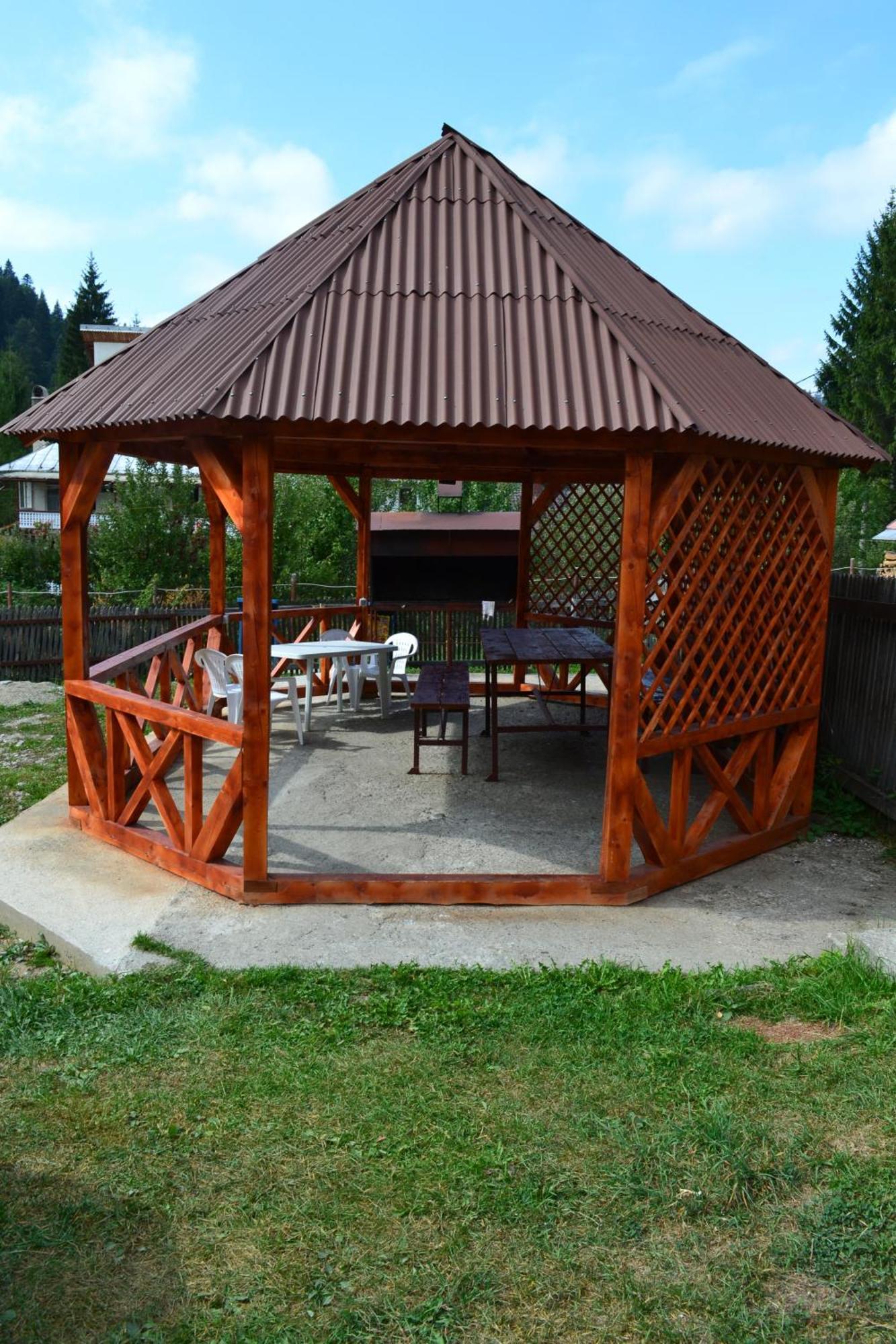Vila Cristina Ceahlau Luaran gambar
